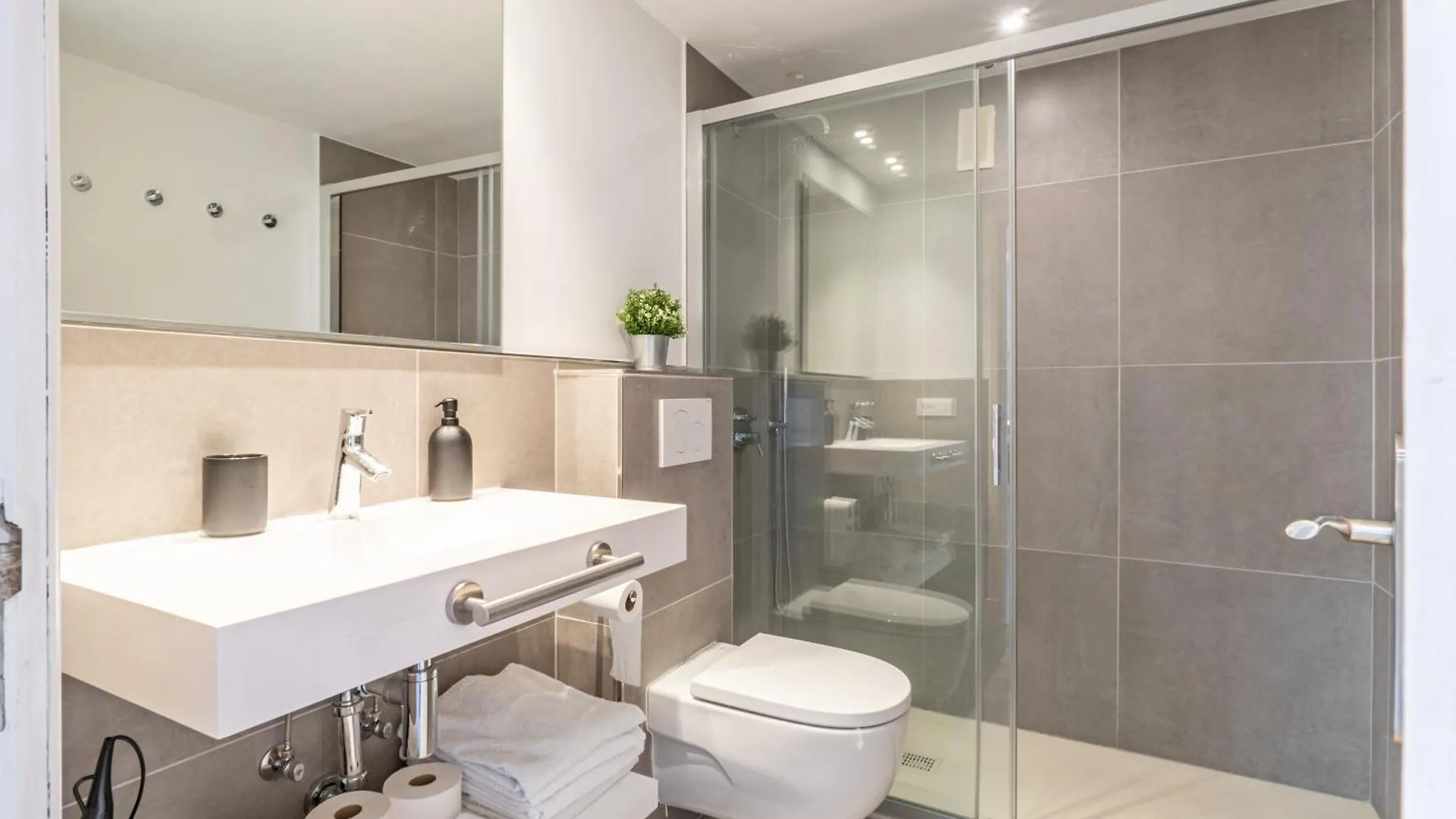 Ponent Cala Ratjada Apartments D